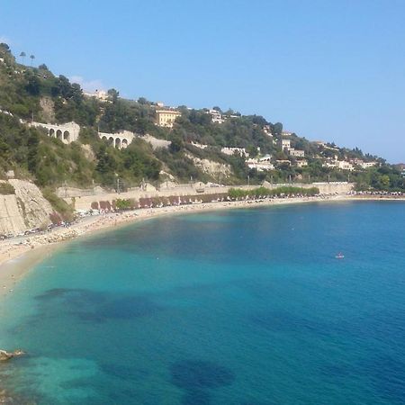 Ferienwohnung Les Flots Villefranche-sur-Mer Exterior foto